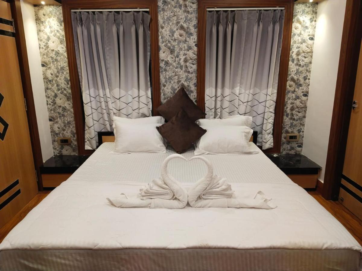 فندق Charulata Residency بولبور المظهر الخارجي الصورة